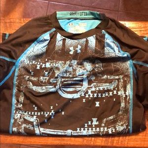 YL under Armour fitted heat gear shirt